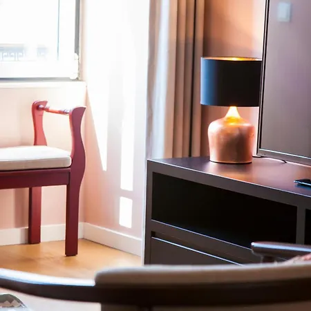 Appartement Hostee - Sublime 2br On Restauradores Sq Lissabon